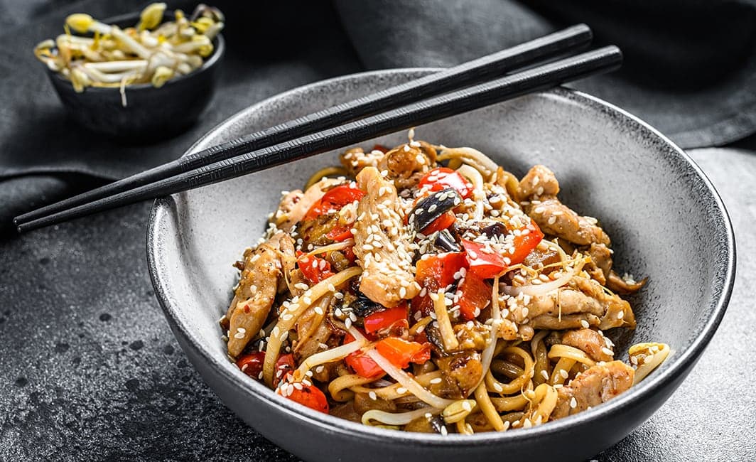 top_4_samykh_vkusnykh_retseptov_s_lapshoy_udon